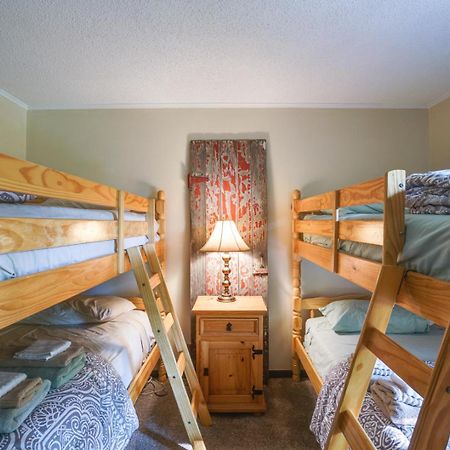 Great Valley Home With On-Site Pond, 7 Mi To Skiing! エクステリア 写真