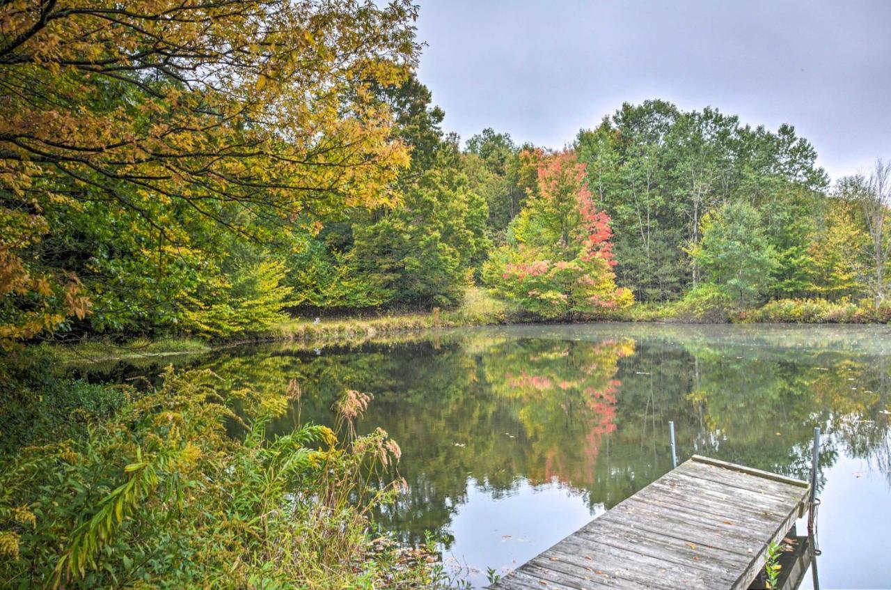 Great Valley Home With On-Site Pond, 7 Mi To Skiing! エクステリア 写真